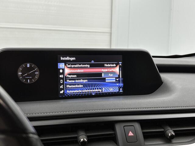 Lexus Ux 250h Preference Line | NL auto | Dealeronderhouden | Lederen interieur |