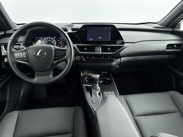 Lexus Ux 250h F Sport Line | Carplay | Parkeersensoren | Adaptive Cruise |