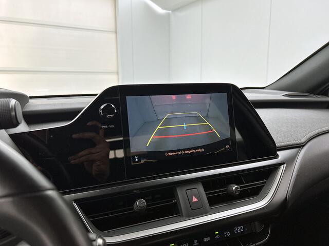 Lexus Ux 250h Business Line