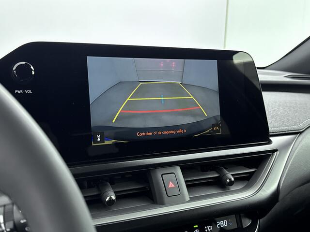 Lexus Ux 300h F SPORT Design | Carplay | Stoel & Stuurverwarming | Sensoren |