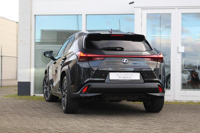 Lexus Ux 250h Hybrid Executive Line I Opendak I Premium Navi I Applecarplay