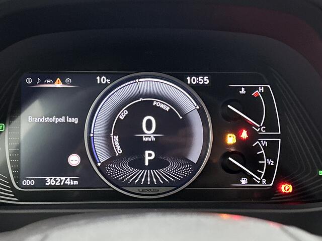 Lexus Ux 250h Business Line | Parkeersensoren | Stoelverwarming | Stuurverwarming |