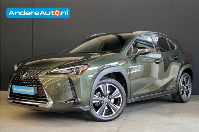Lexus Ux 250h Preference Line |stoel/stuurverwarming|parkeersensoren|18"|Apple/Android|ACC|