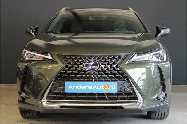 Lexus Ux 250h Preference Line |stoel/stuurverwarming|parkeersensoren|18"|Apple/Android|ACC|
