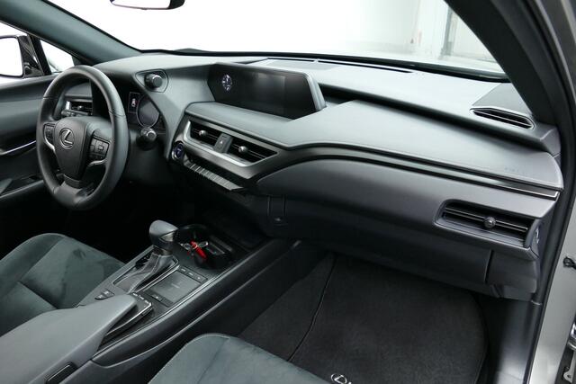 Lexus Ux 250h Adap Cruise, Camera, Navi, Velours, 17"LMV All Season Banden