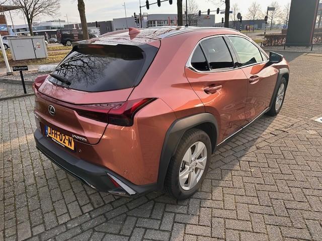 Lexus Ux 300h 35th Edition