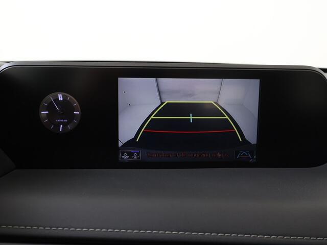 Lexus Ux 250H BNS LINE PRO VERWACHT !