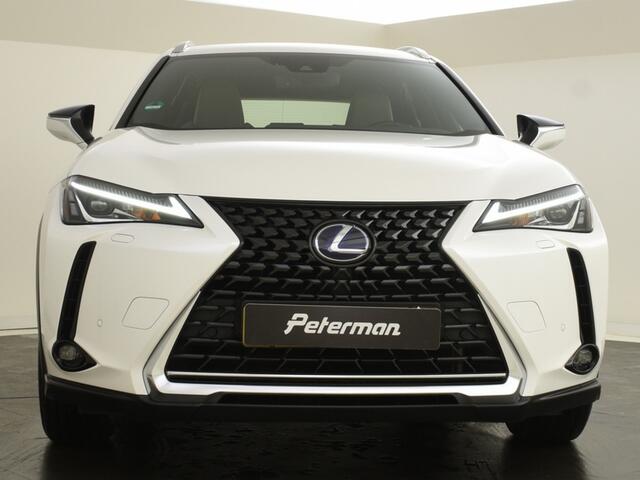 Lexus Ux 250h Business Line | Head-up display | navigatie | Stoelverw. |
