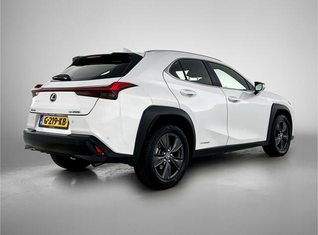 Lexus Ux 250h Business Line | NL dealeronderhouden | PDC rondom |