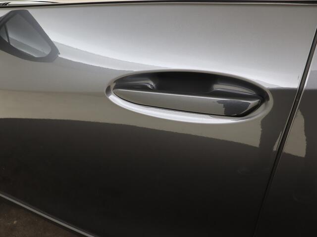 Lexus Ux 300h 35th Edition | Lederen Bekleding | Stoel & Stuurverwarming | Apple Carplay & Android Auto |