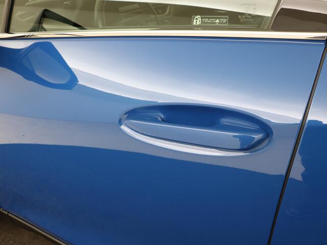 Lexus Ux 250h AWD F Sport Premium | Panoramadak | Stoel en Stuurwielverwarming| Elektrisch Bedienbare Stoelen |