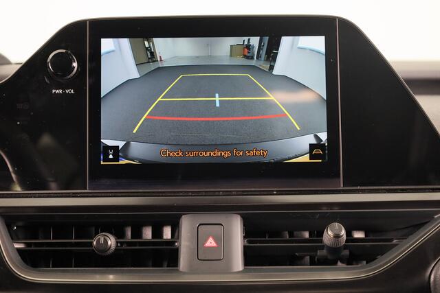 Lexus Ux 250h Luxury Line *DEMO* | Head up Display | Stoelverwarming |