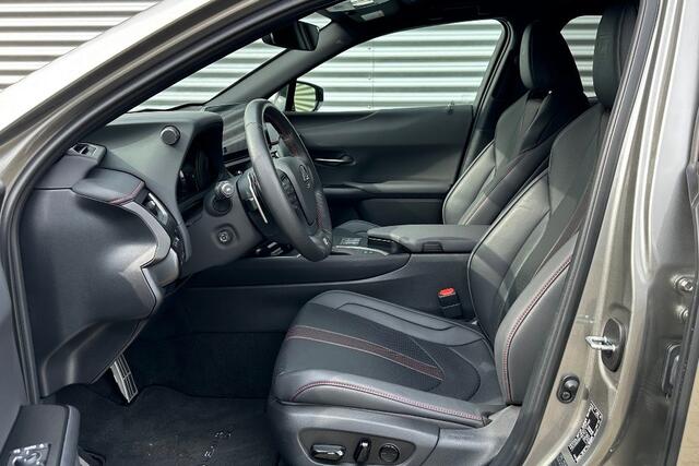 Lexus Ux 250h F Sport Line President Pack