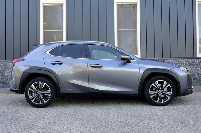 Lexus Ux 250h Preference Line Rijklaarprijs-Garantie Apple/Android Led Camera Alcantara Interieur