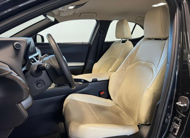 Lexus Ux 250h AWD Executive Line + President Pack | Mark-Levinson | Stoelgeheugen | 360' Camera |