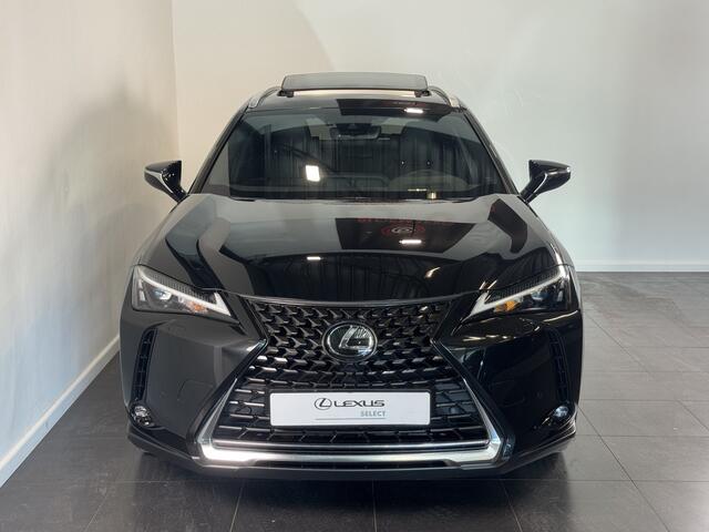 Lexus Ux 250h Luxury Line Limited | Schuif -/ kanteldak | Head-up display |