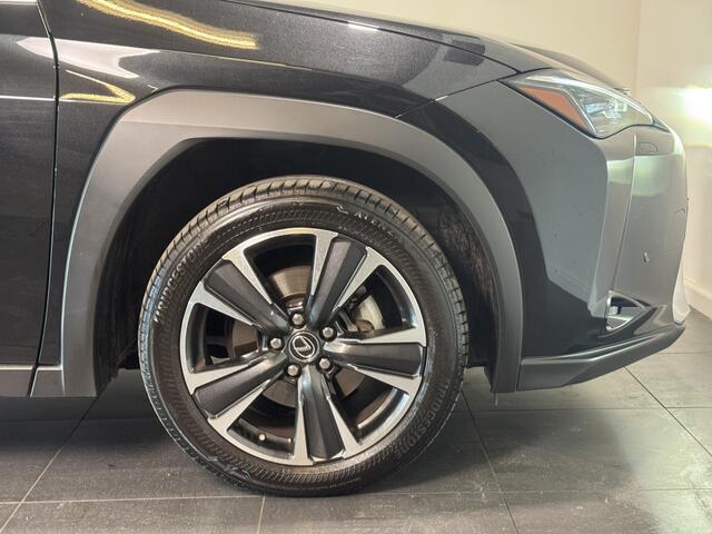 Lexus Ux 250h Luxury Line Limited | Schuif -/ kanteldak | Head-up display |