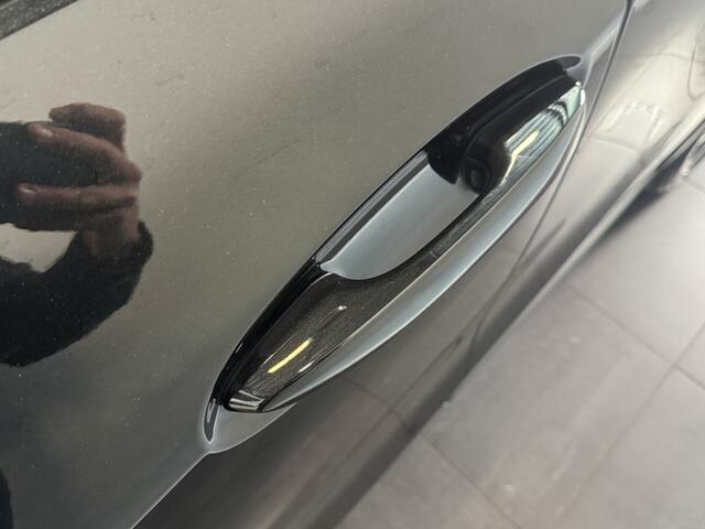 Lexus Ux 250h Luxury Line Limited | Schuif -/ kanteldak | Head-up display |