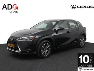 lexus-ux-300e-business-54-kwh--app