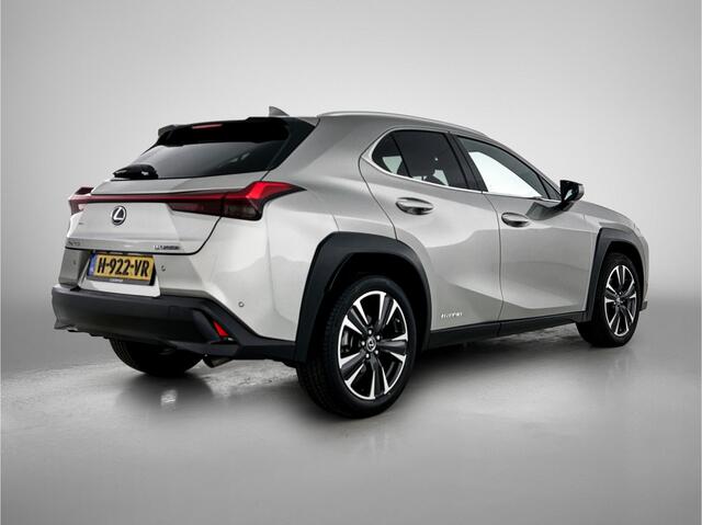 Lexus Ux 250h Executive Line | BTW Voertuig | Premium uitgevoerd |