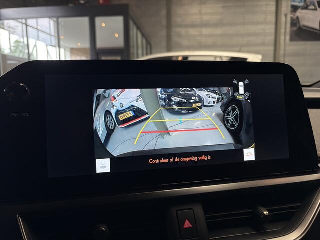 Lexus Ux 250h Executive Line Adaptive cruise, Navi, Pano, Leder