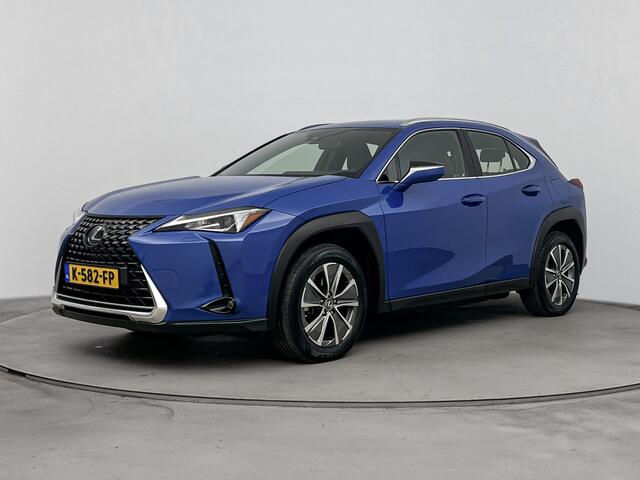 Lexus Ux 300e Business 54 kWh | Carplay | Achteruitrijcamera | Adaptive Cruise Control |