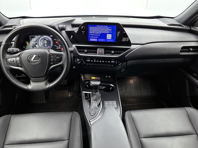 Lexus Ux 250h F Sport Line | Apple Carplay / Android Auto (Navigatie) | Blind Spot Monitor |