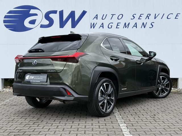 Lexus Ux 250h Preference Line | ACC | CarPlay | LED | Keyless | 18 inch