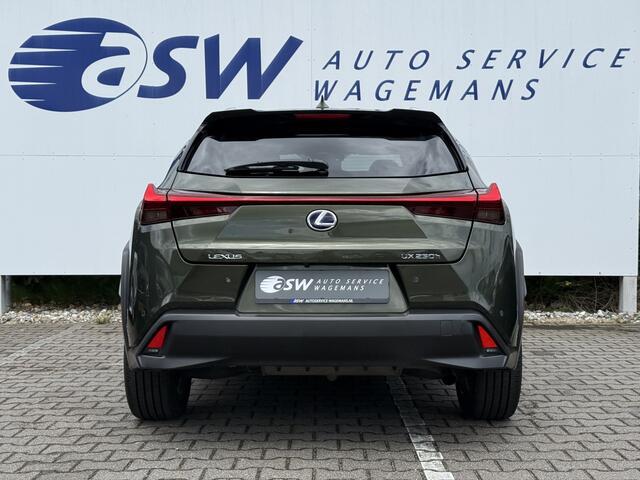 Lexus Ux 250h Preference Line | ACC | CarPlay | LED | Keyless | 18 inch
