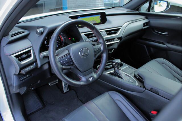 Lexus Ux 250h F Sport Premium |dealer onderhouden|leder|elek stoelen|memory|HUD|