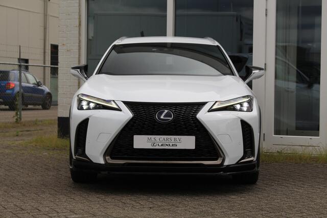 Lexus Ux 250h Hybride AWD F-Sport Premium I Wit Metallic I Mark Lev. I Head up I 360-camera I Applecarplay
