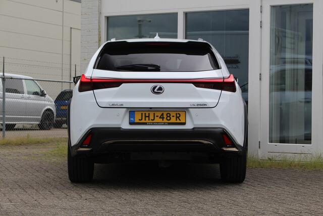 Lexus Ux 250h Hybride AWD F-Sport Premium I Wit Metallic I Mark Lev. I Head up I 360-camera I Applecarplay
