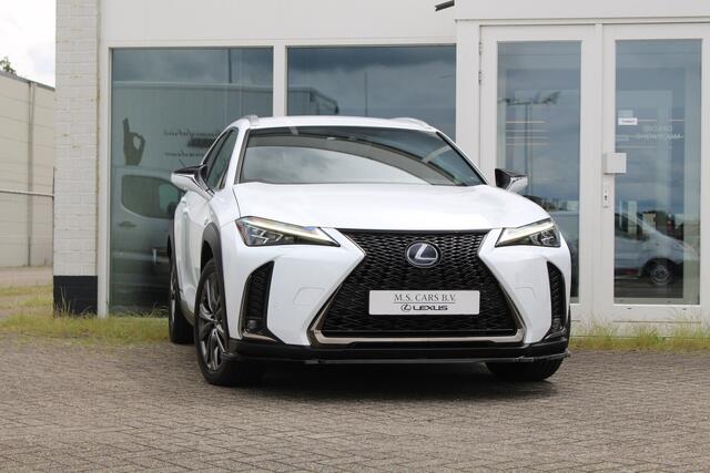 Lexus Ux 250h Hybride AWD F-Sport Premium I Wit Metallic I Mark Lev. I Head up I 360-camera I Applecarplay