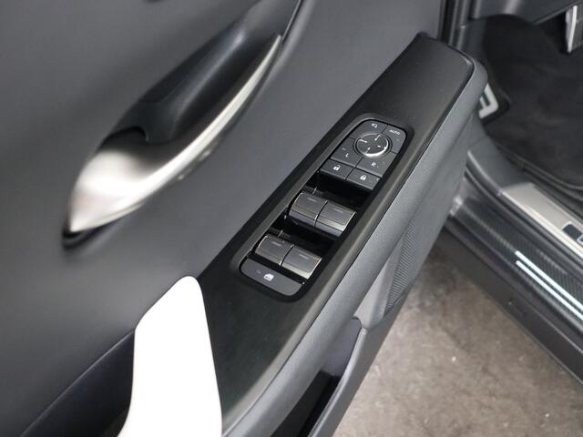 Lexus Ux 300h F SPORT Line | Mark Levinson | 360 Camera | Memory Seat |
