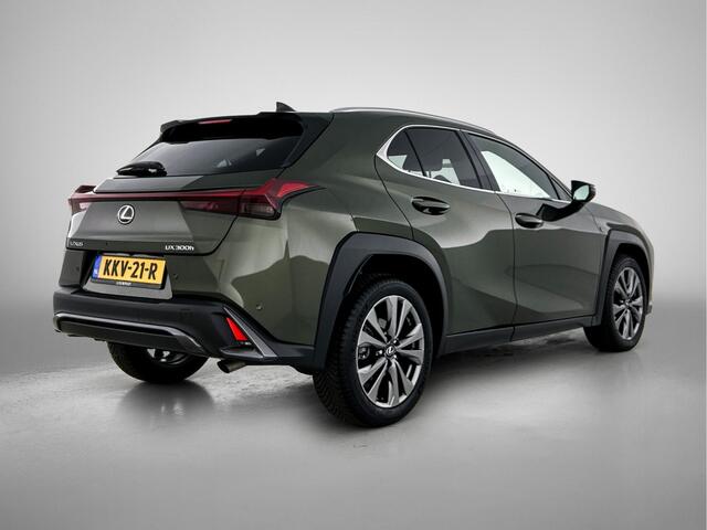 Lexus Ux 300h F SPORT Design | Premium Multimedia Scherm | Stoelverwarming | Stuurverwarming |