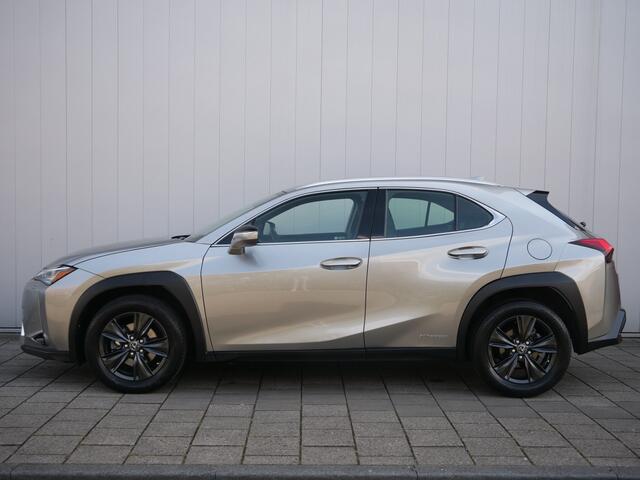 Lexus Ux 250h Business Line 262Pk Winterpakket / Camera / Carplay / Adaptive Cruise