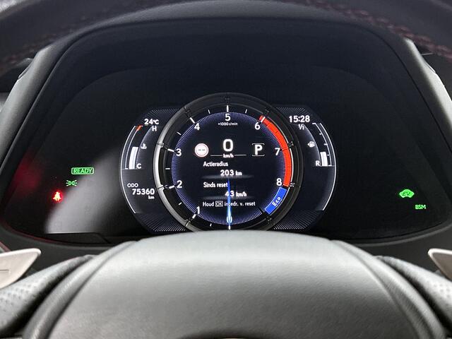 Lexus Ux 250h F Sport Line | Adaptief Dempingsysteem | Stoelverwarming | Apple CarPlay / Android Auto |