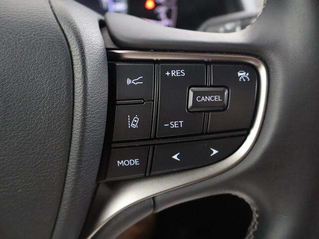 Lexus Ux 250h Preference Line | Premium uitgevoerd | Dealeronderhouden |