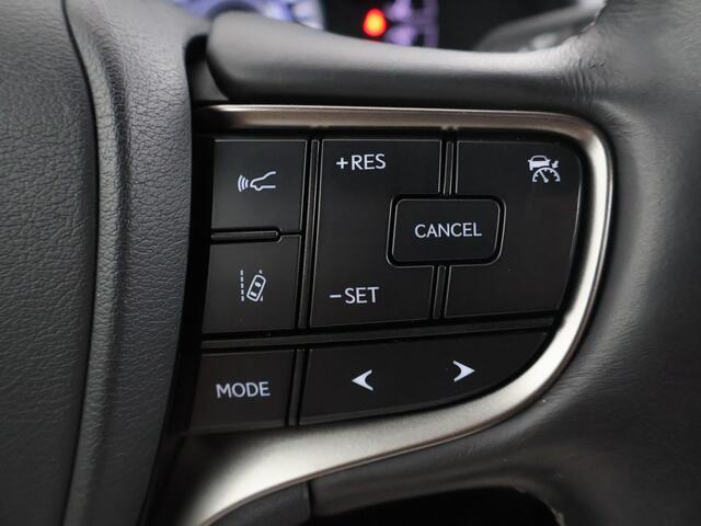 Lexus Ux 250h Business Line Pro | Stoel en stuurwielverwarming |