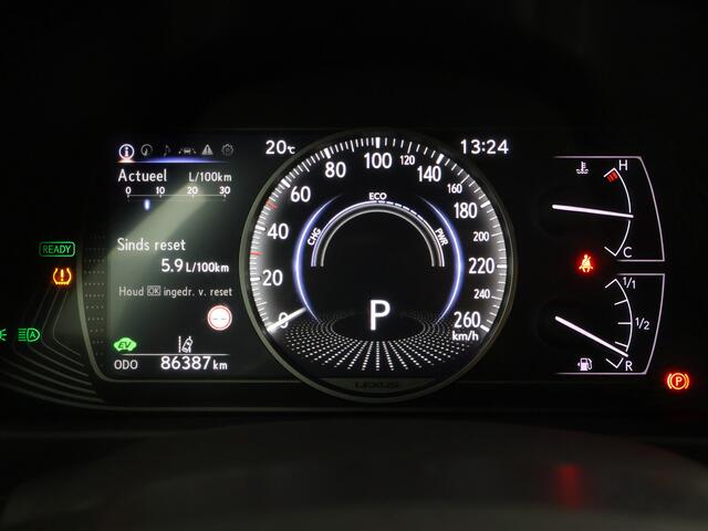 Lexus Ux 250h Business Line Pro | Stoel en stuurwielverwarming |