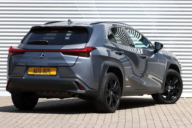Lexus Ux 250h Black Line Leer