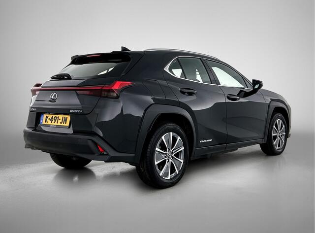 Lexus Ux 300e Business 54 kWh | Elektrisch Verstelbare Stoelen | Adaptive Cruise Control | Achteruitrijcamera |
