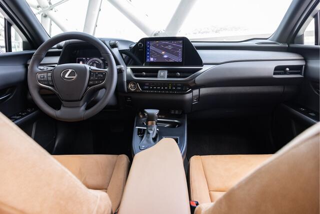 Lexus Ux 250h Business Line | NL-Auto | BTW-Auto | Parkeersensoren |
