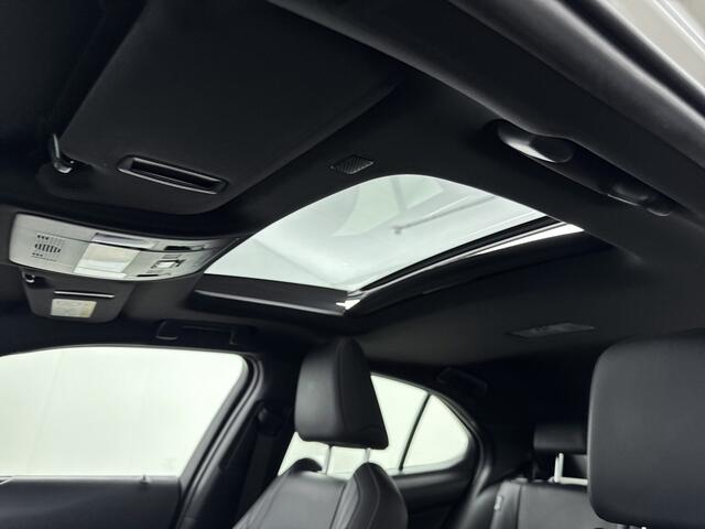 Lexus Ux 250h Executive Line Limited President | Mark-Levinson | Schuif- Kanteldak | Head-up Display |