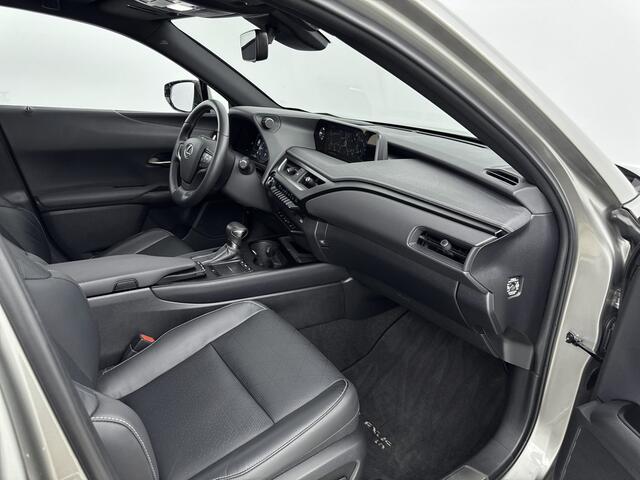 Lexus Ux 250h Executive Line Limited President | Mark-Levinson | Schuif- Kanteldak | Head-up Display |