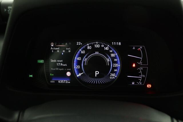 Lexus Ux 250h First Edition | Triple LED | Afneembare Trekhaak | NL auto | Dealer onderhouden
