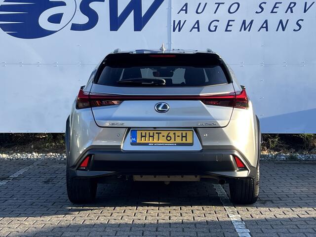Lexus Ux 250h Style+ Edition | ACC | Carplay | LED | 18 inch