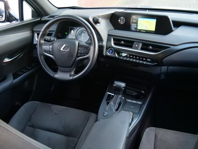 Lexus Ux 250h Business Line Pro 184 Pk Automaat Navi / DAB / Apple Carplay / Camera