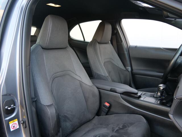 Lexus Ux 250h Business Line Pro 184 Pk Automaat Navi / DAB / Apple Carplay / Camera