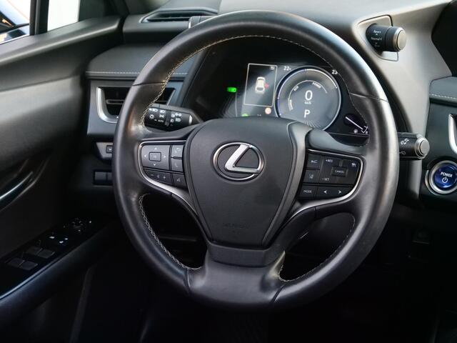 Lexus Ux 250h Business Line Pro 184 Pk Automaat Navi / DAB / Apple Carplay / Camera